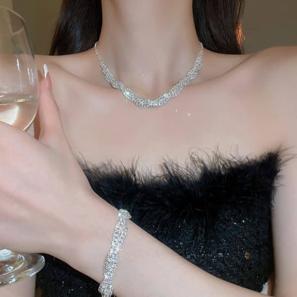 Graceful Personality High-grade Necklace For Women