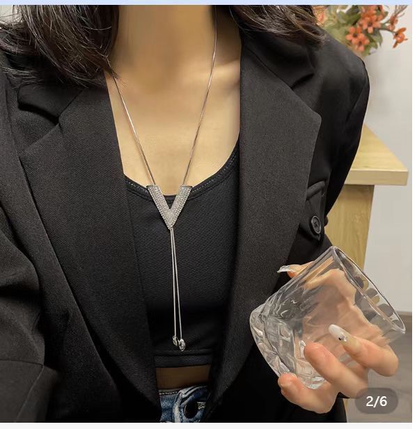 Simple All-match Women's Long Sweater Chain