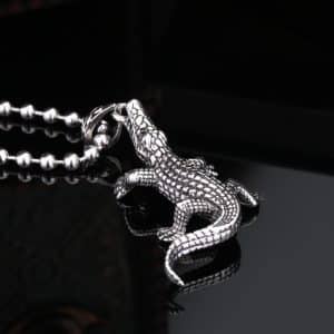 Men's Personality Fashion Vintage Crocodile Pendant