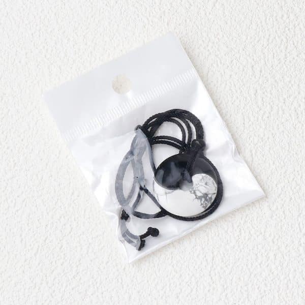 Eight-diagram-shaped Black Silk Turquoise Stitching Peace Buckle Necklace