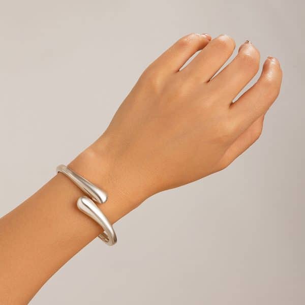 Women's Exaggerated Large Water Drop Metal Glossy Surface Mirror Open-ended Bracelet