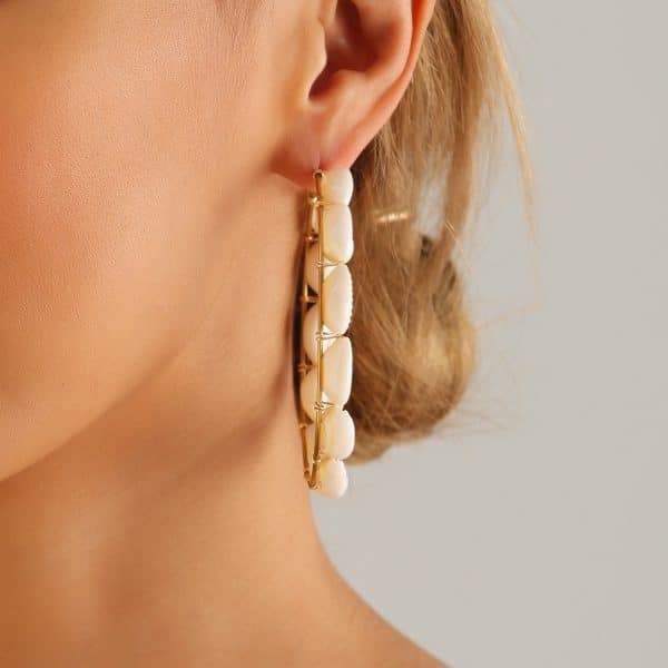 Women's Exaggerated Geometric Big Circle Shell Earrings
