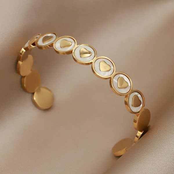 Adjustable Opening Bracelet Love Heart White Shell