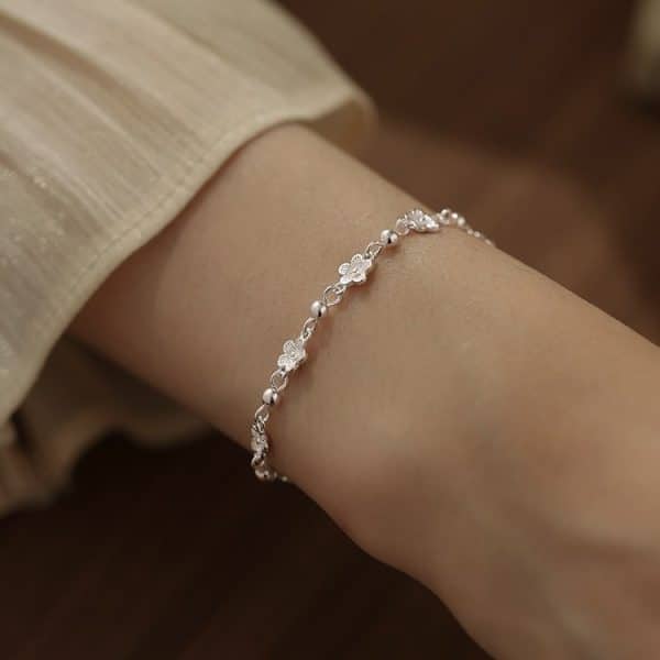 Dignified Flowers Bracelet Female All-match And Sweet Design