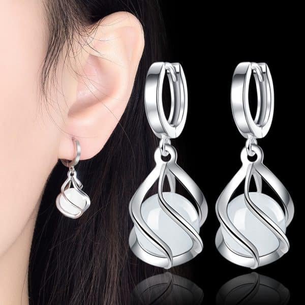 Retro Ethnic Cat's Eye Stone Ear Jewelry
