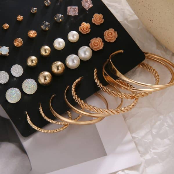 20 Pairs Of Combination Earrings Set With Multi-Element Crystal