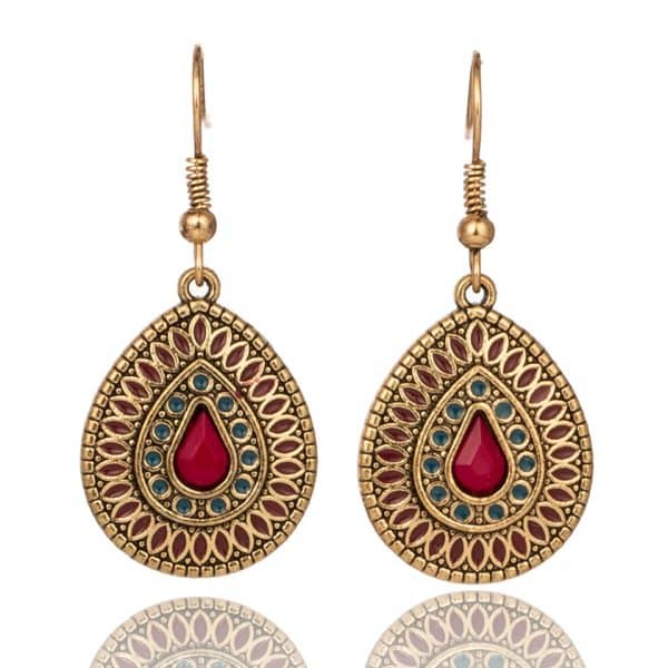 Drop-shaped alloy earrings with gemstones