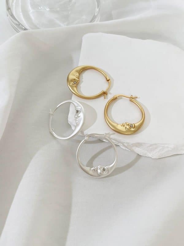 Cool Moon Rhinestone-encrusted Personalized Earrings Simple Moon Circle