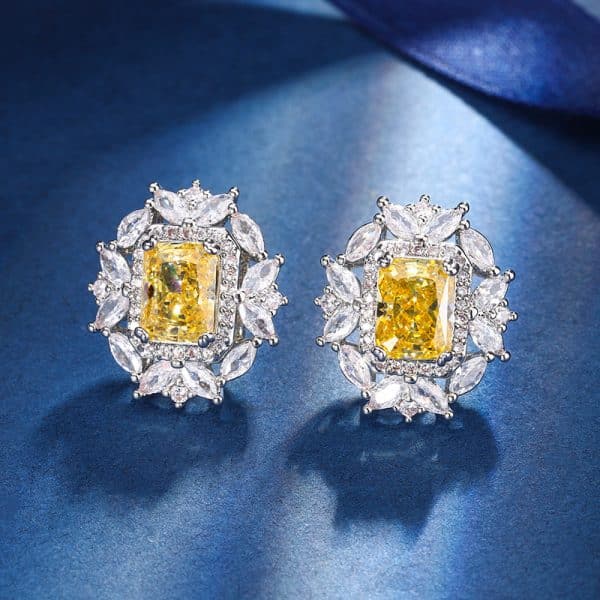 Autumn And Winter New Jewelry Diamond Ice Flower Cut Yellow Diamond Copper Inlaid Fashion