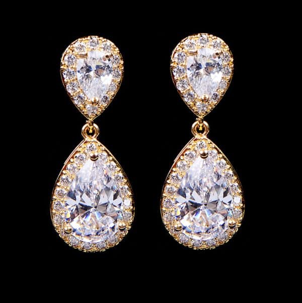 Drop zircon earrings