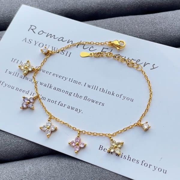 Summer Dopamine Zircon Four-leaf Clover Bracelet Female Korean Style Light Luxury High-grade Sentong Qin Net Red Student Flower Bracelet