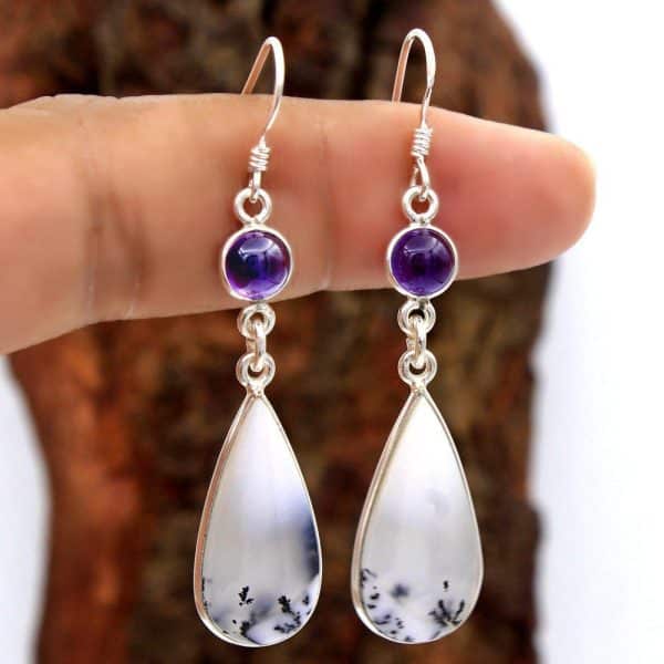 Ethnic drop-shaped earrings