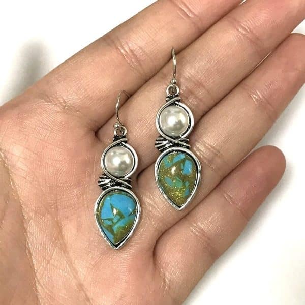 Vintage ethnic water drop blue stone earrings