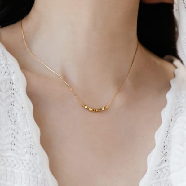 Women's Fashion Simple Small Square Titanium Steel Necklace