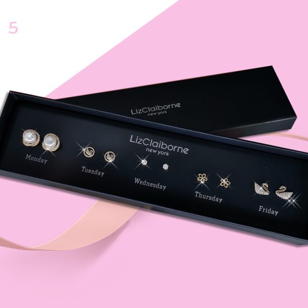 Women's Small And Delicate Multi-Ear Piercing Stud Earrings Combination Set