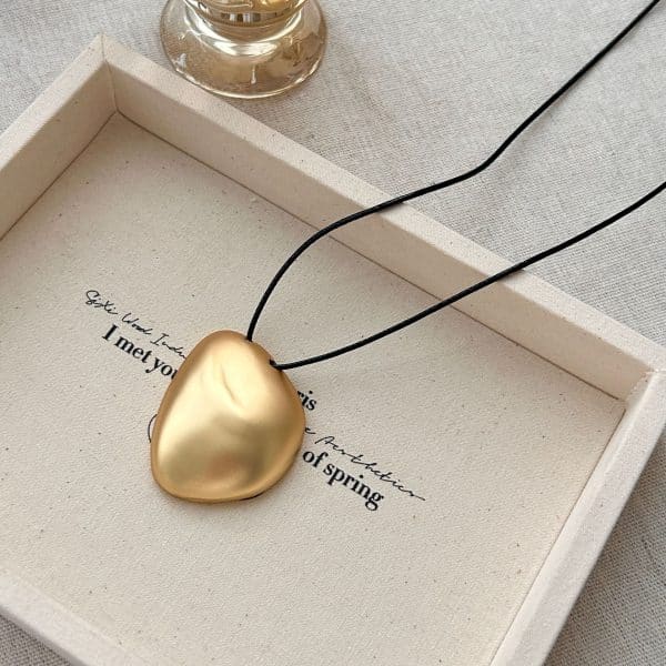 Irregular Brushed Pendant Necklace Simple Fashion Frosted Geometric