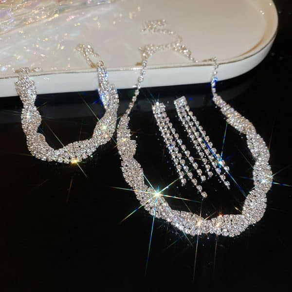 Graceful Personality High-grade Necklace For Women