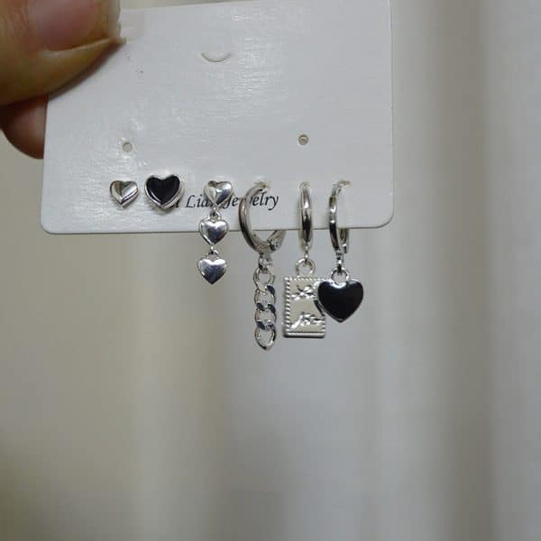 Sweet And Cool Six-piece Earring Set Black Heart