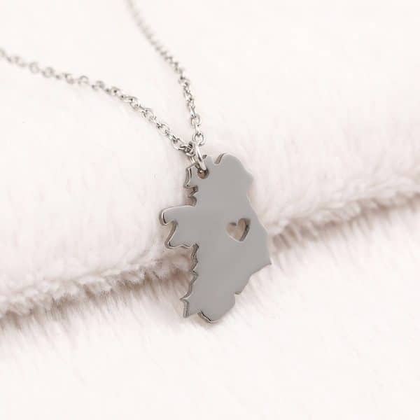 Stainless Steel Peach Heart National Clavicle Chain