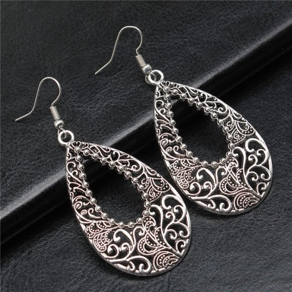 Women's Creative Simple Retro Drop Earrings