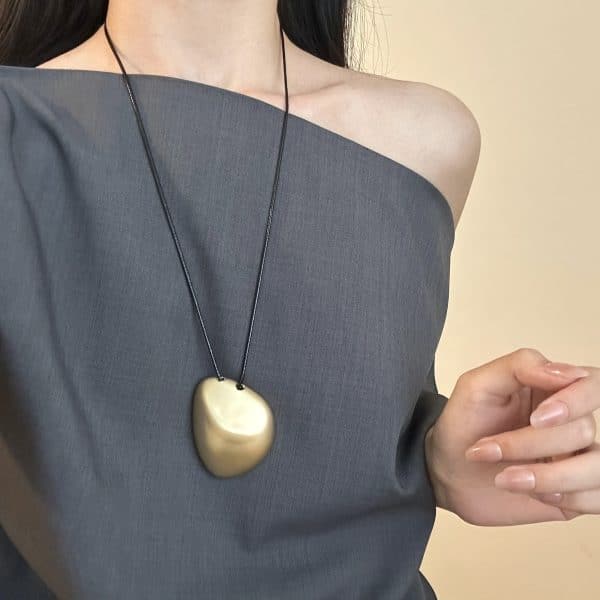 Irregular Brushed Pendant Necklace Simple Fashion Frosted Geometric