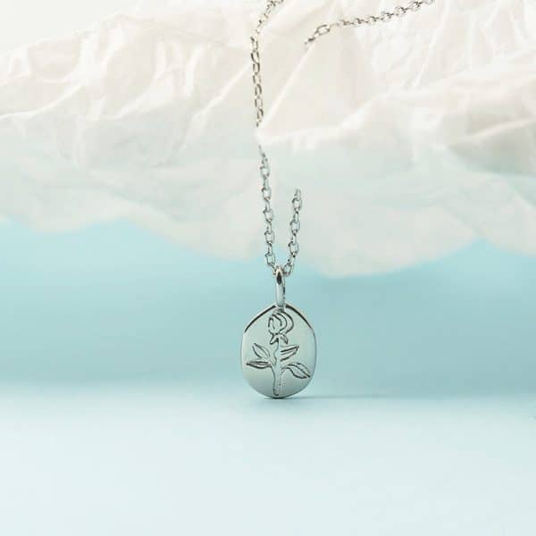 French Style Temperament Gold-plated Necklace Women's Exquisite Niche Design