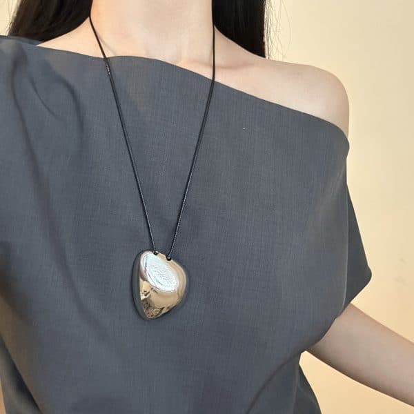 Irregular Brushed Pendant Necklace Simple Fashion Frosted Geometric