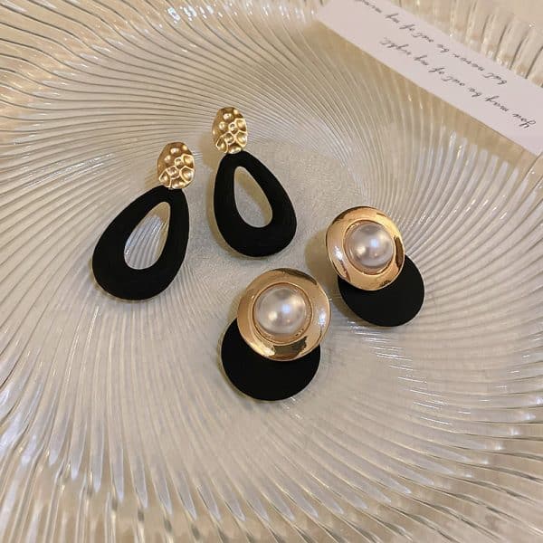 Drop-shaped Hollow Earrings Personality Temperament