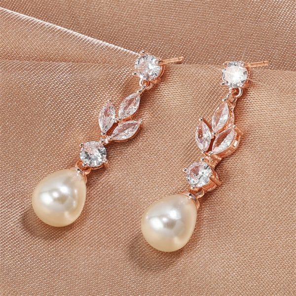 Women's Long Temperament Water Drop Eardrops