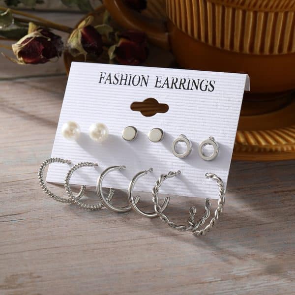 Retro Simple Temperament Ladies Plain Silver Simple Earring Set