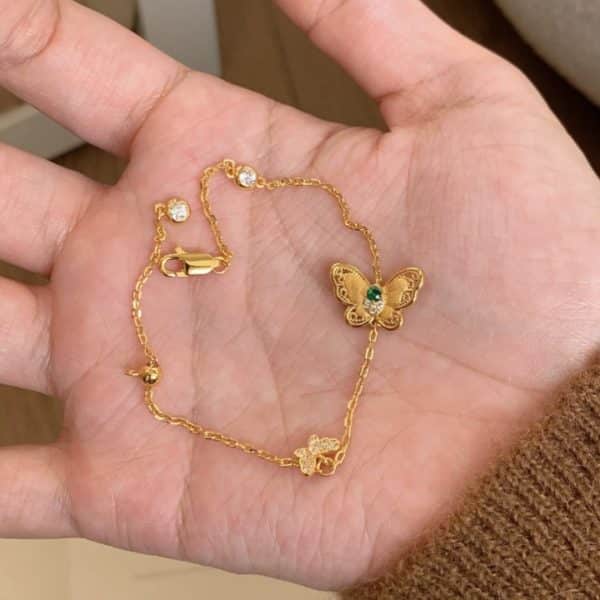 Hollow Butterfly Bracelet Fashion Retro Special Design High Sense