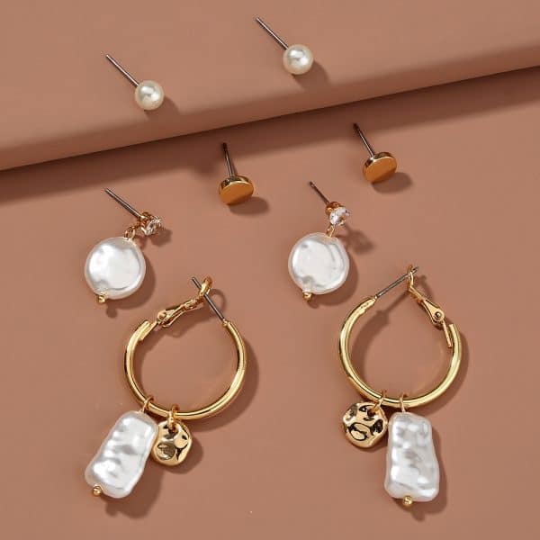 Creative and fashionable four-piece set of special-shaped Imitation Pearl earrings