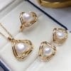 Simple And Exquisite Freshwater Pearl Necklace Suit