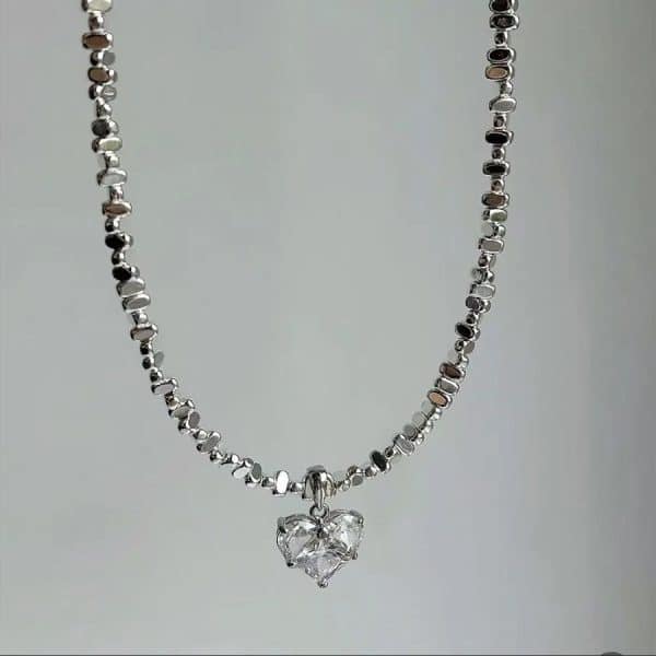 Super Copper Inlaid Zircon Love Pendant Necklace Summer Irregular