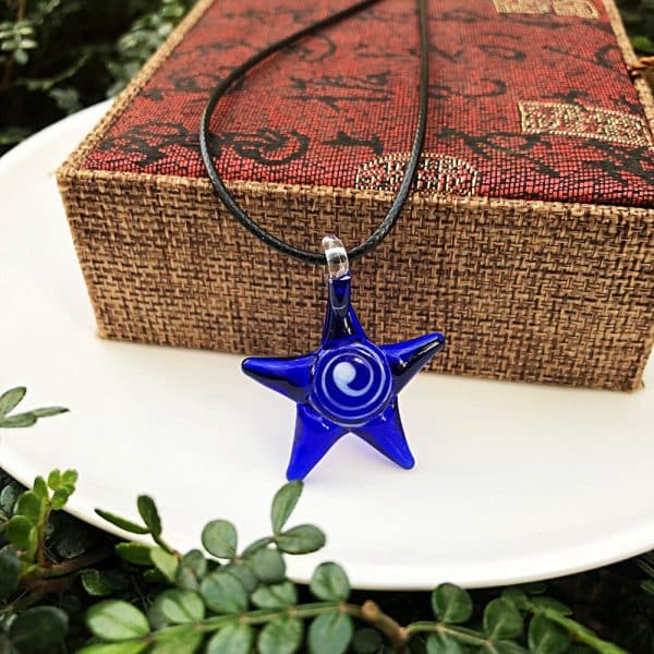 Creative Ocean Style Art Starfish Inner Spiral Necklace