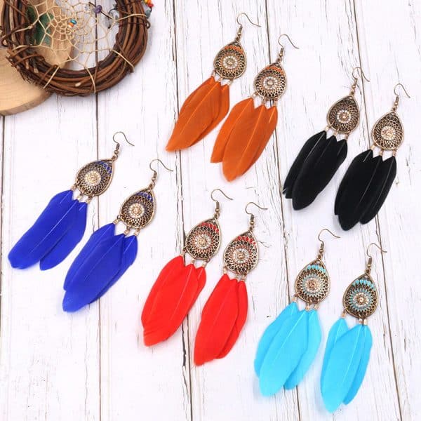 Drop-shaped long pendant