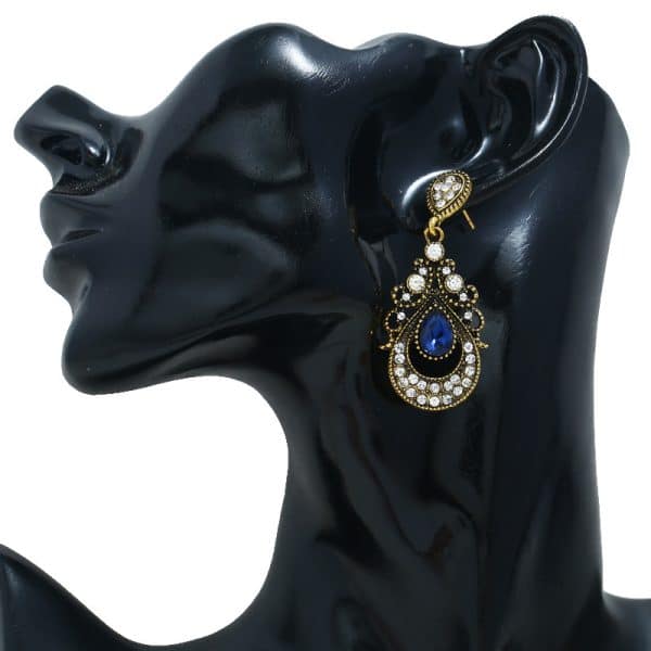 Drop-shaped Retro Alloy Diamond Earrings