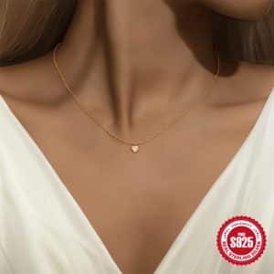 Simple S925 Loving Heart In Sterling Silver Personalized Three-dimensional Necklace