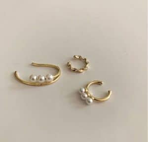 Set pearl ear bone clip