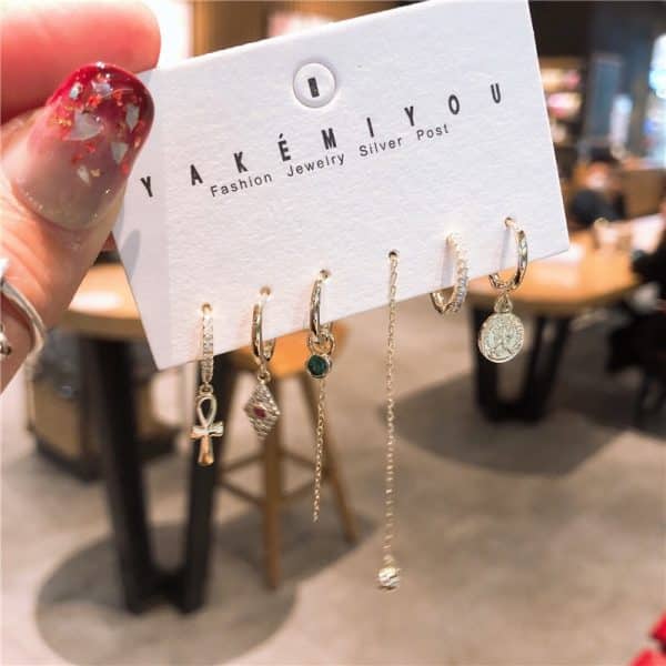 6-piece set of double stud earrings
