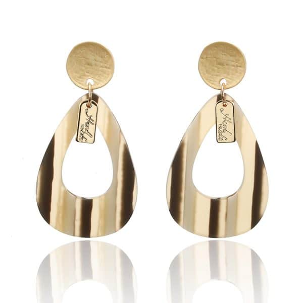 Drop-shaped acrylic earrings