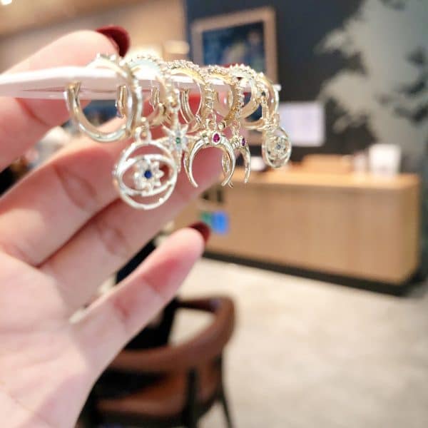 Personalized 6-piece set of micro-inlaid moon star earring
