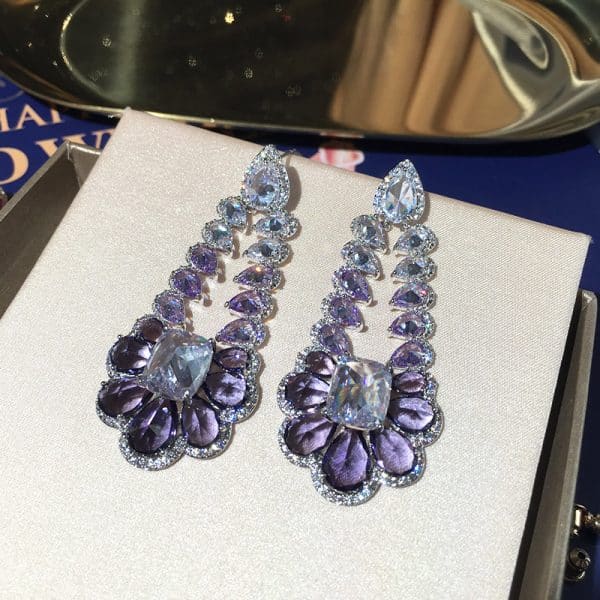 Water Drop Earrings With Exaggerated And Elegant Personality