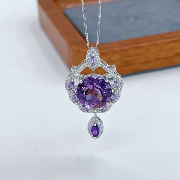 Spring New S925 Silver Platinum-plated Inlaid Amethyst Pendant