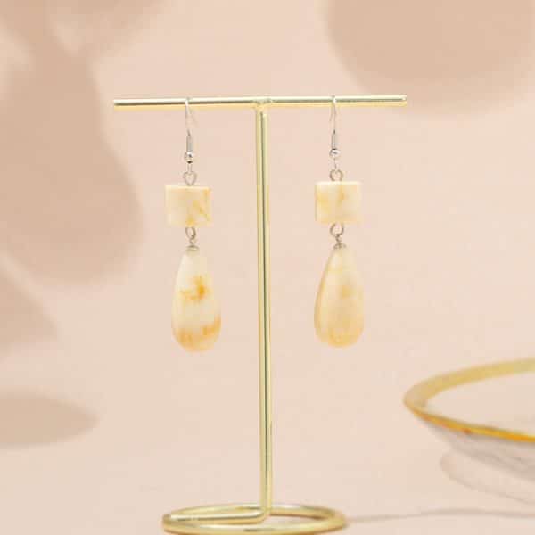 Two-tone Acrylic-based Resin Water Drop Earrings