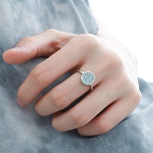 Elegant Sea Salt Blue Oval Zircon Ring