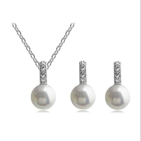 Simple Fashion Necklace Elegant Pearl Women's