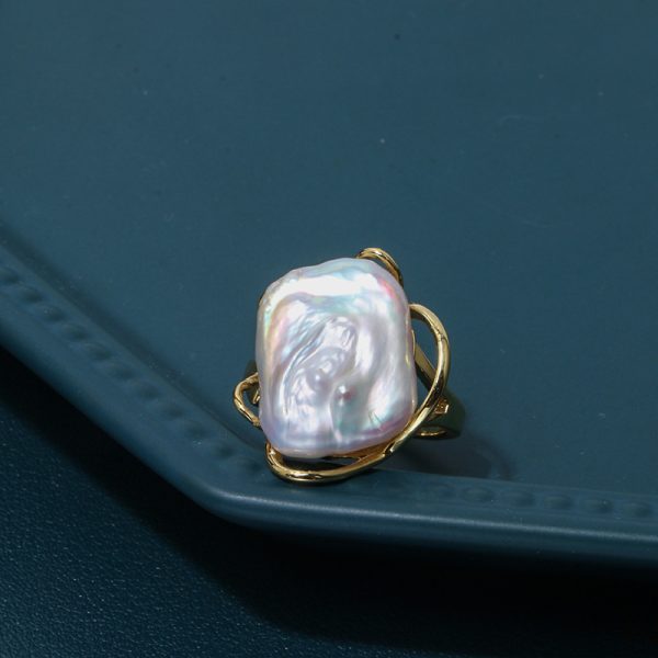 Women's Fashion Personality Baroque Pearl Ring