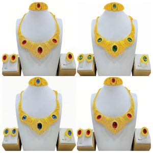 Women's Fashionable Golden New Jewelry Set Decorations