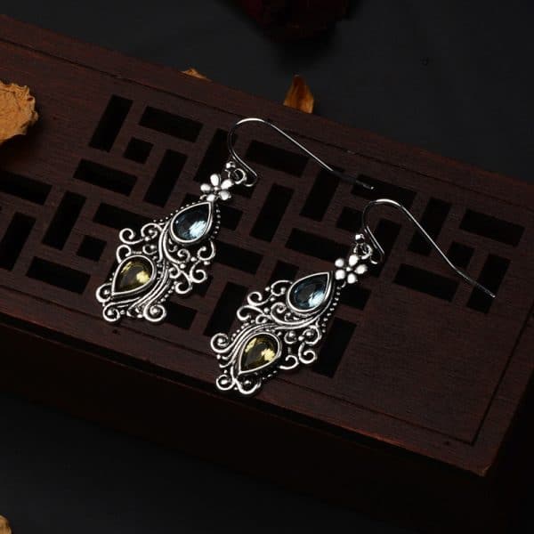 Creative Flower Drop Pear-shaped Earrings